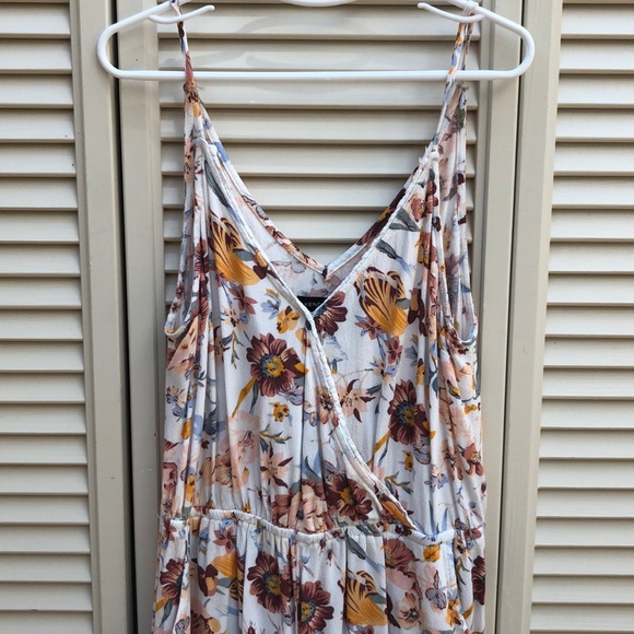 FLORAL ROMPER - Picture 2 of 4